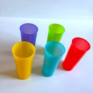 Vintage Tupperware Tumblers Cups, Set of 5 rainbow colors, 16 Ounces, 470 ml